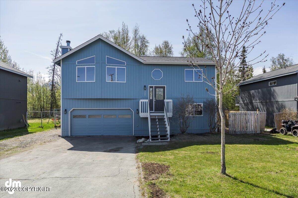 2. Single Family Homes for Sale at 750 W Fern Avenue Palmer, Alaska 99645 United States