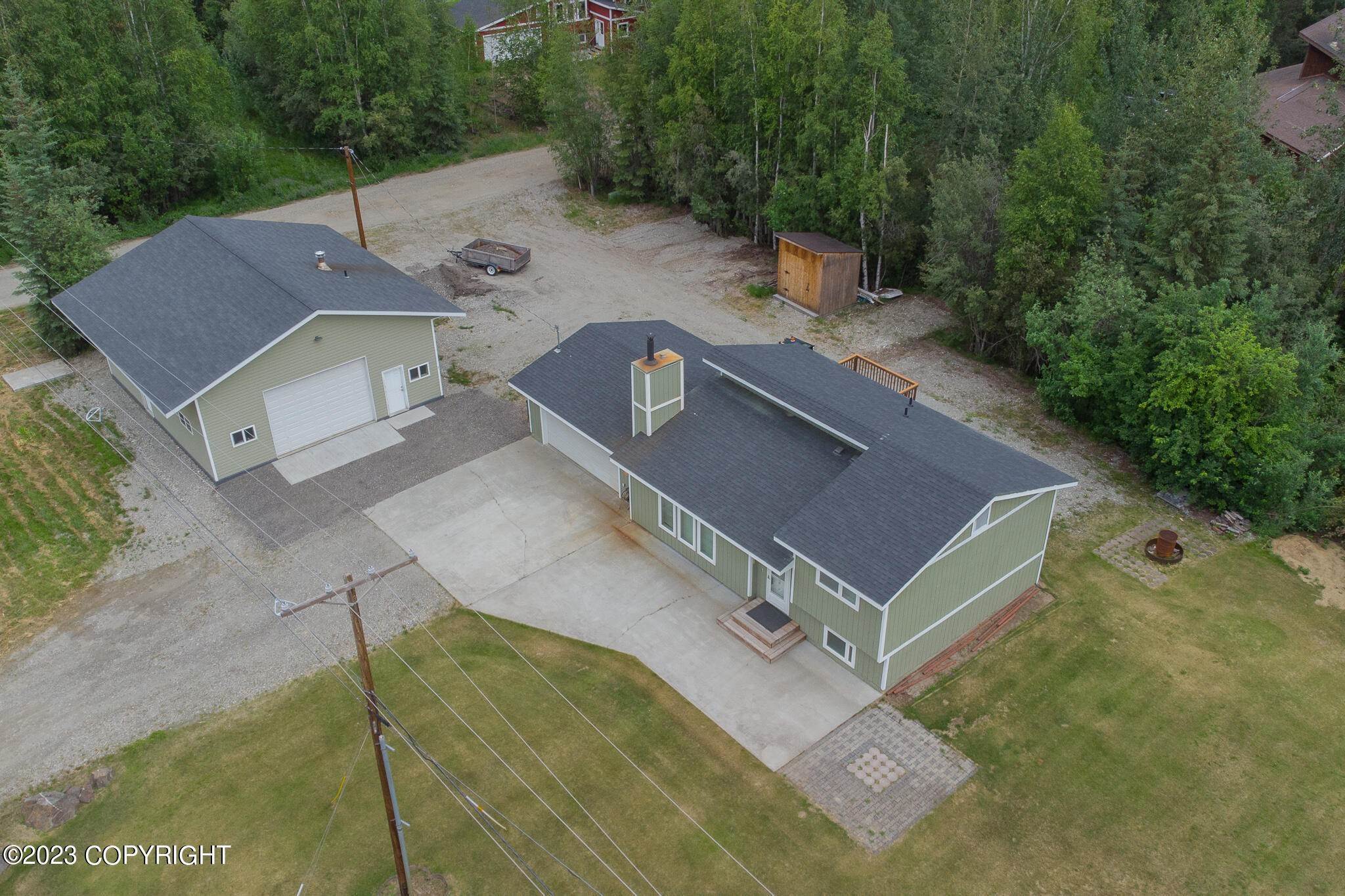 Single Family Homes por un Venta en 1050 Doyle Road Badger, Alaska 99705 Estados Unidos