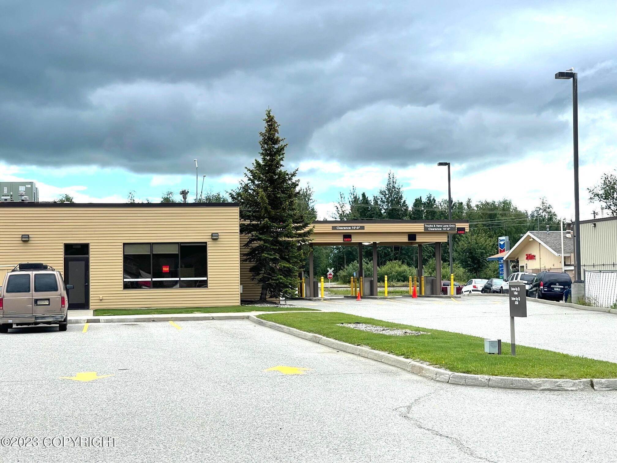 2. Commercial for Sale at 581 W Parks Highway Wasilla, Alaska 99654 United States