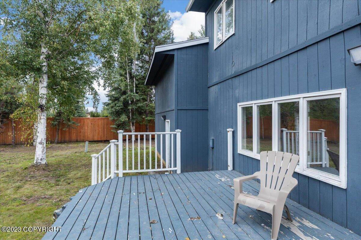 46. Single Family Homes for Sale at 1630 Washington Drive Fairbanks, Alaska 99709 United States