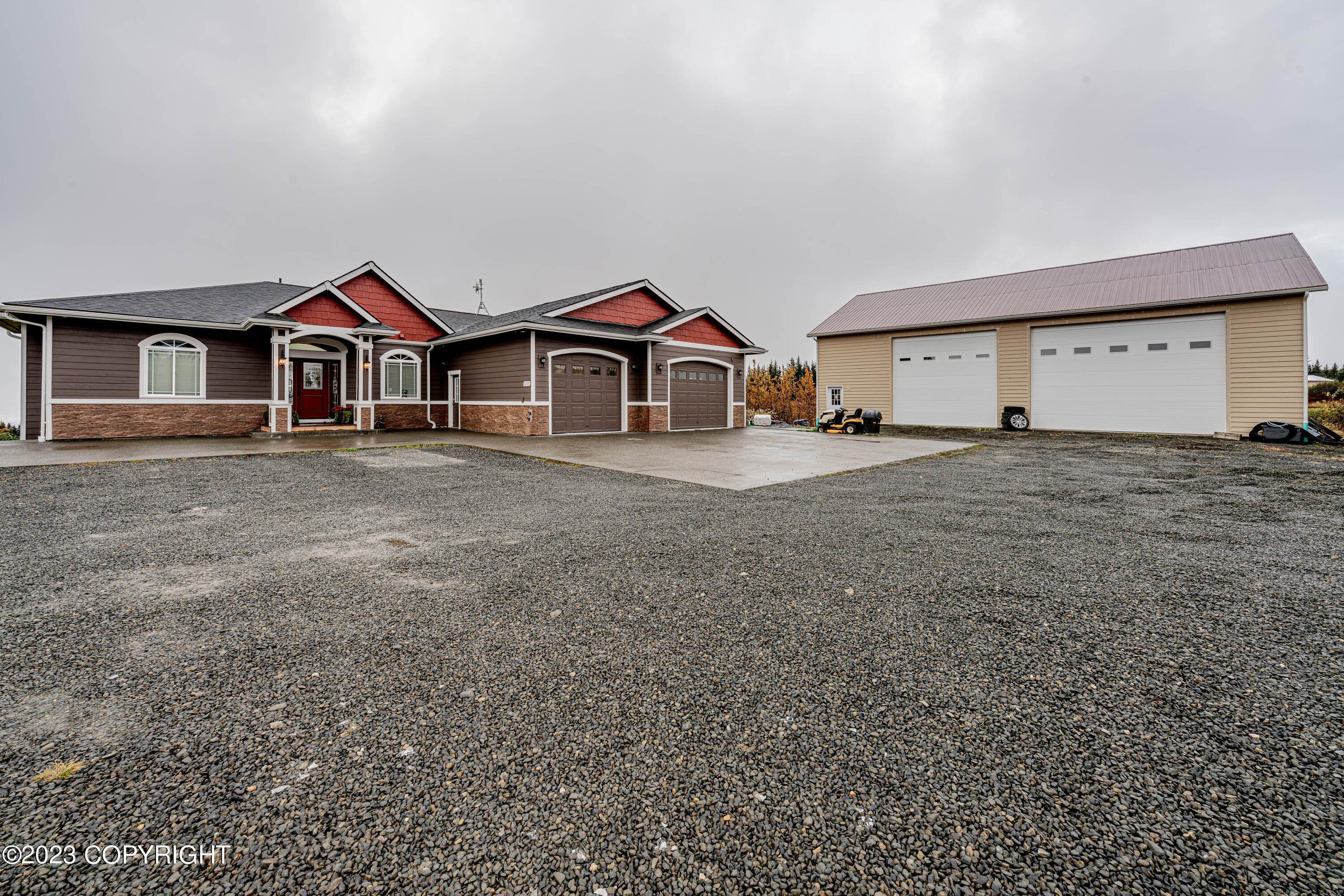 4. Single Family Homes for Sale at 32375 Falls Creek Road Homer, Alaska 99603 United States