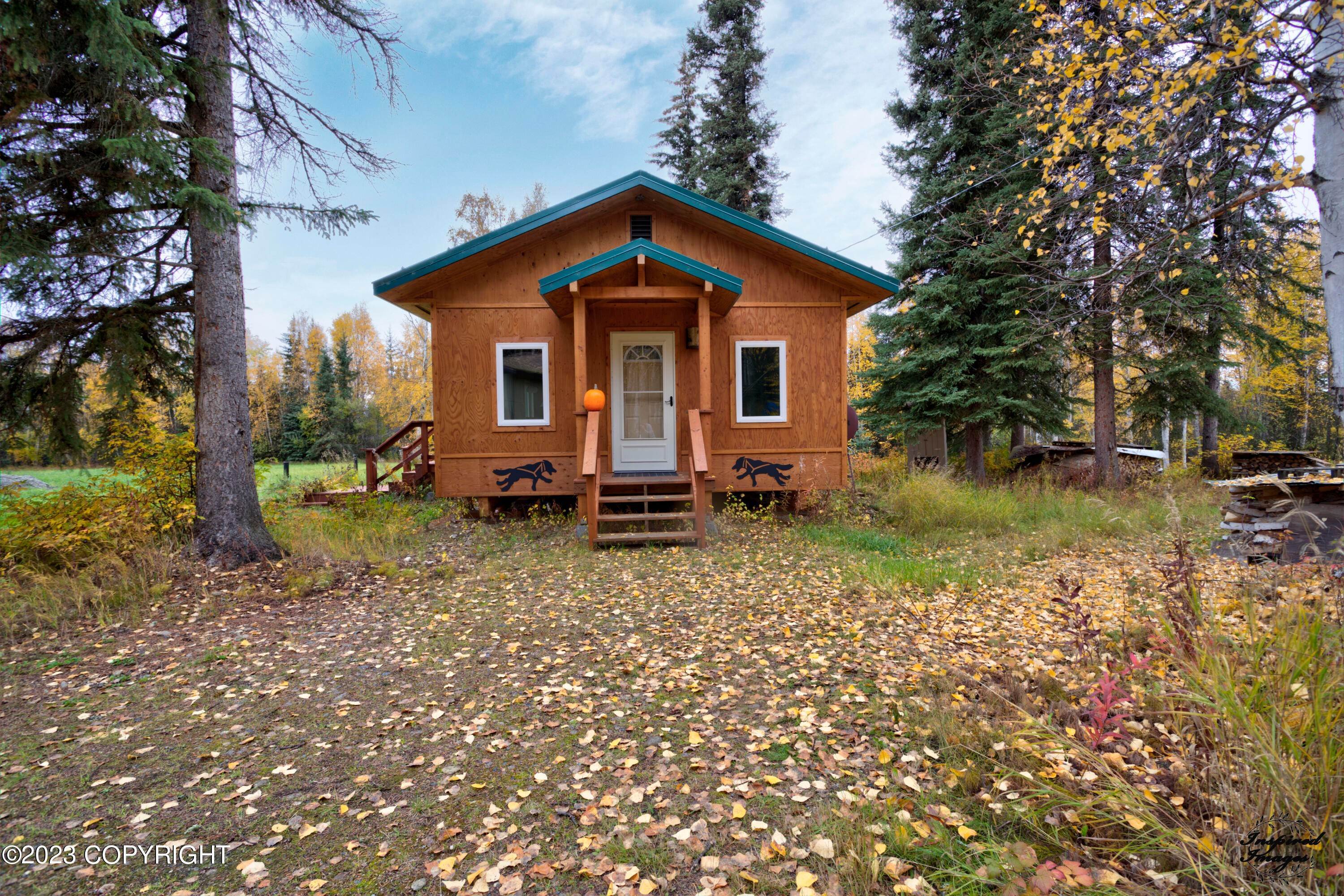 27. Single Family Homes for Sale at 5157 Chena Hot Springs Road Fairbanks, Alaska 99712 United States
