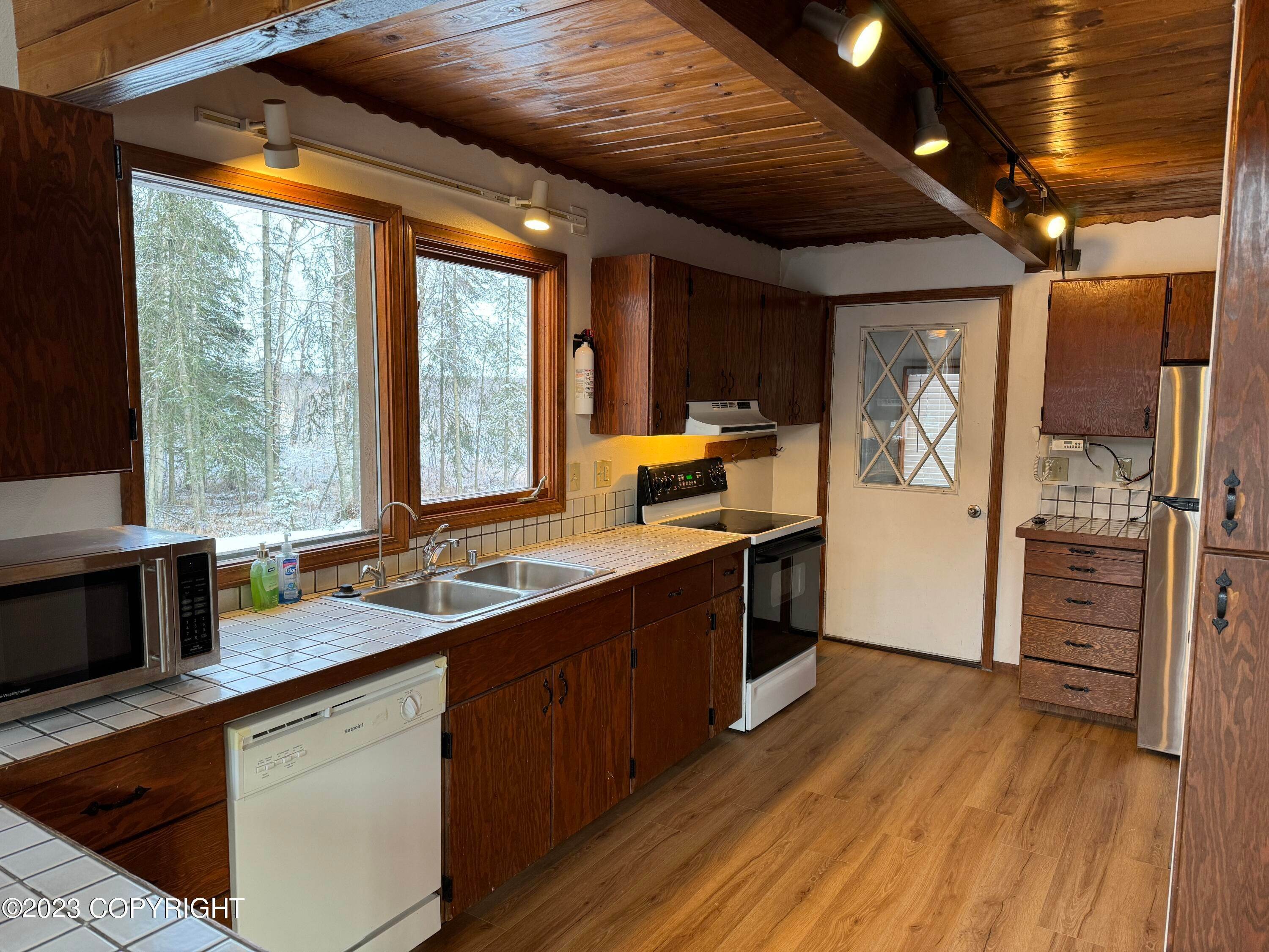 6. Single Family Homes for Sale at 1305 Angler Drive Kenai, Alaska 99611 United States