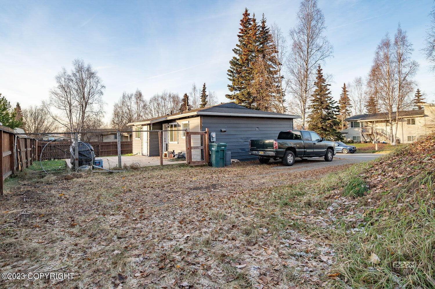 28. Single Family Homes for Sale at 700 W 87th Avenue Anchorage, Alaska 99515 United States