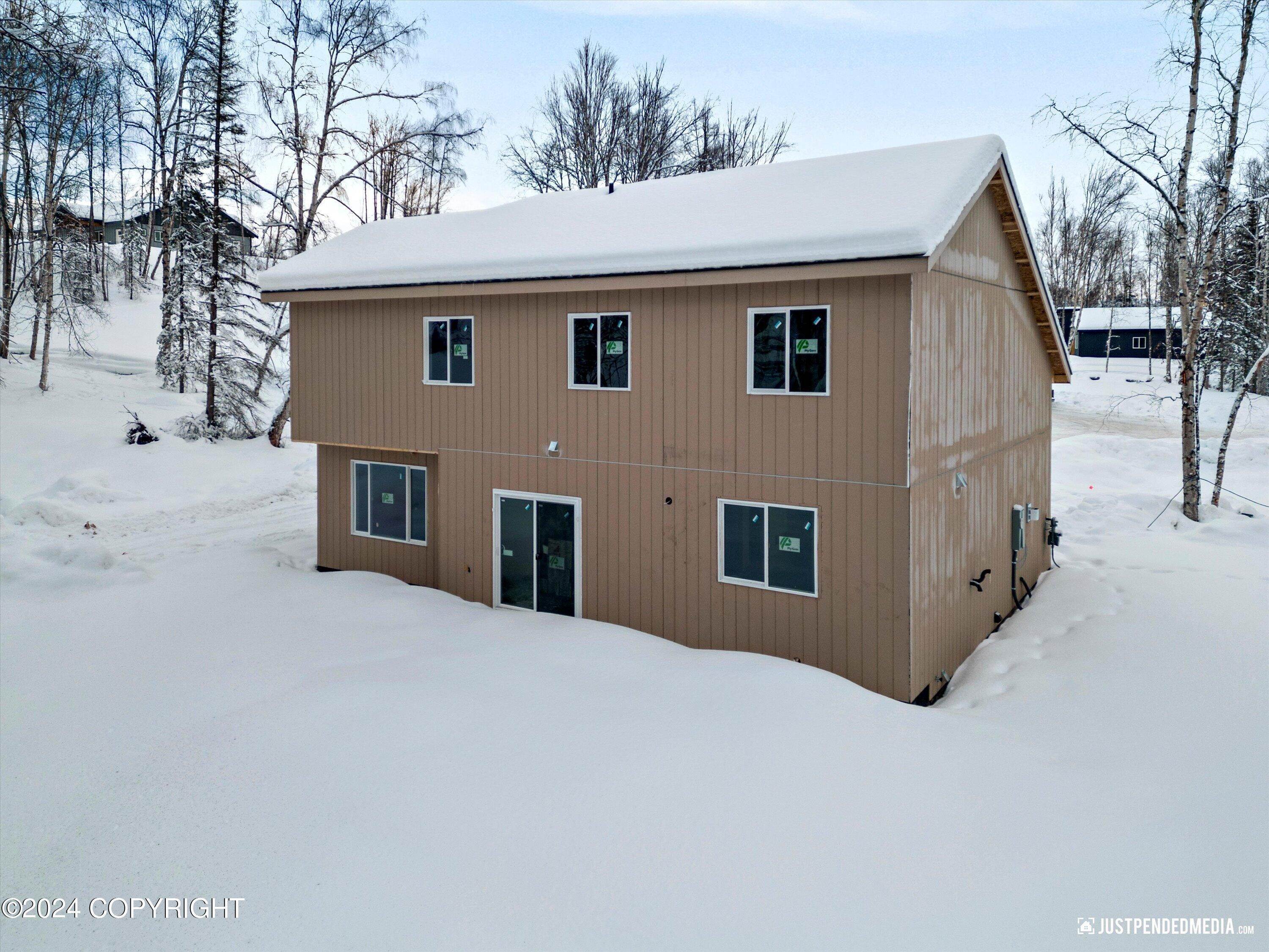 3. Single Family Homes for Sale at 1807 S Laurie Mdws Drive Wasilla, Alaska 99623 United States