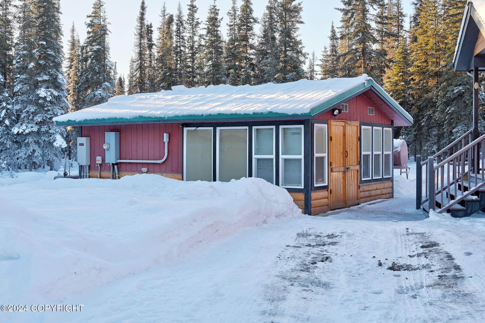 39. Single Family Homes for Sale at 37481 State Park Road Soldotna, Alaska 99669 United States