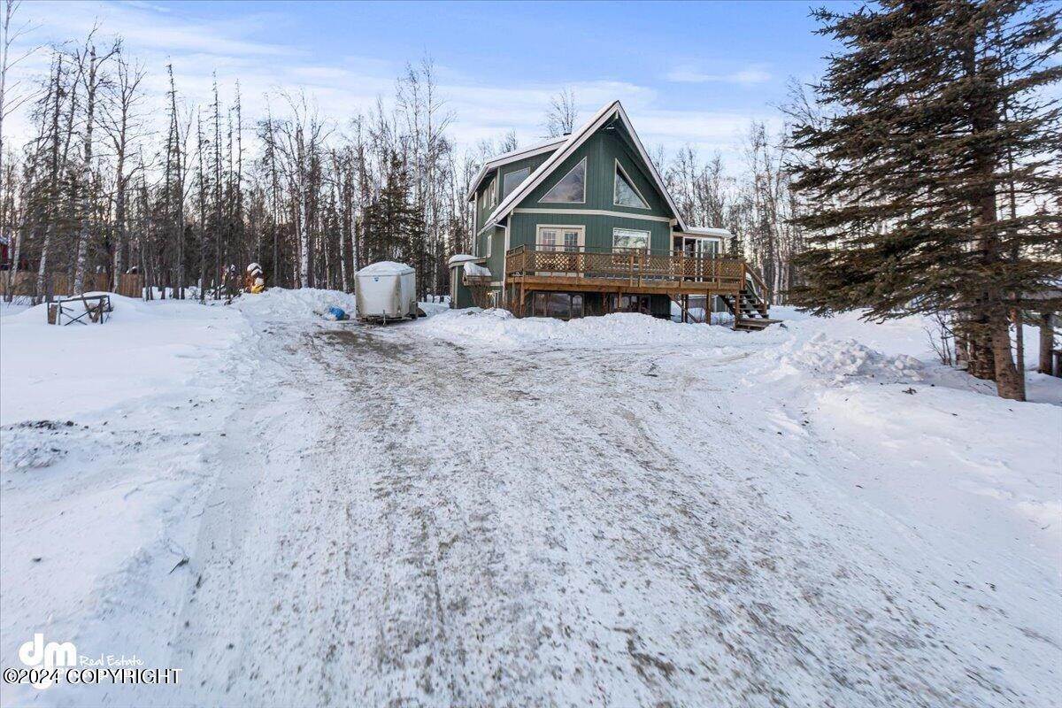 43. Single Family Homes for Sale at 1801 W Cottonwood Creek Drive Wasilla, Alaska 99654 United States