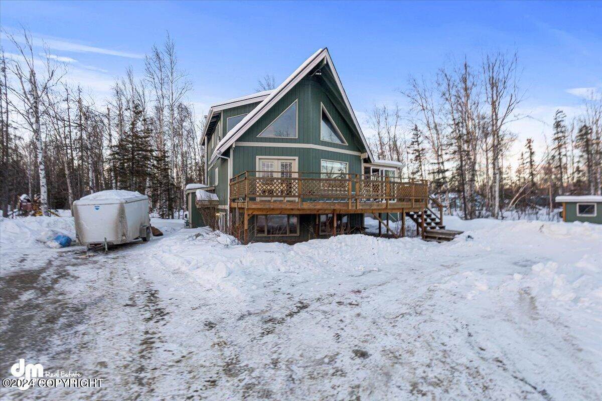 44. Single Family Homes for Sale at 1801 W Cottonwood Creek Drive Wasilla, Alaska 99654 United States