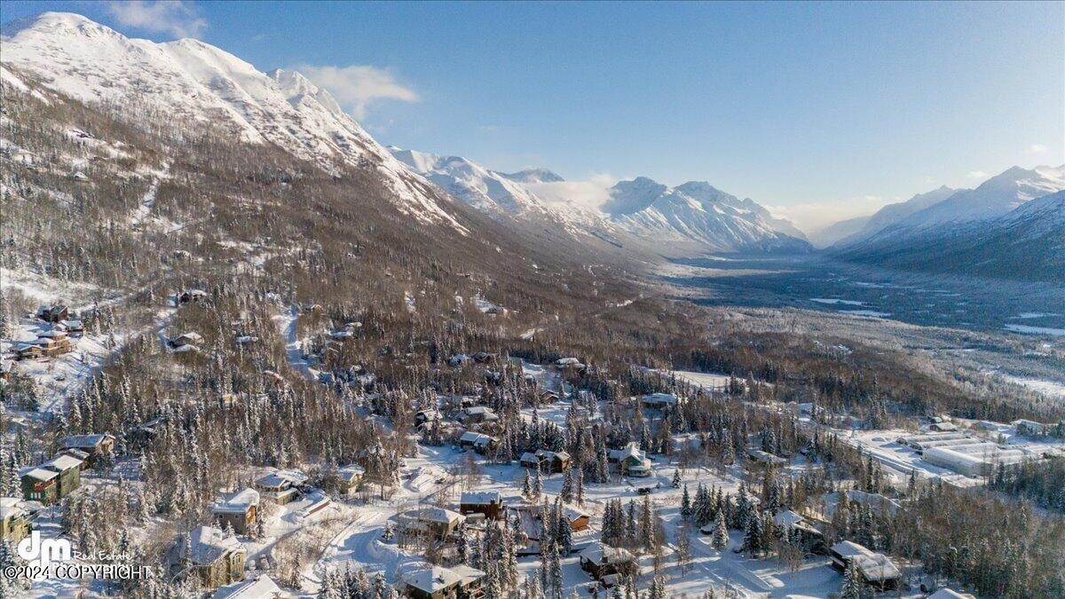42. Single Family Homes for Sale at 10143 STEWART Drive Eagle River, Alaska 99577 United States
