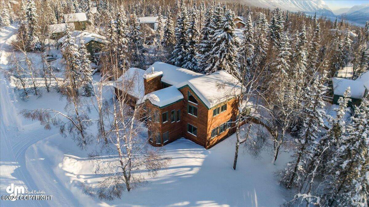 50. Single Family Homes for Sale at 10143 STEWART Drive Eagle River, Alaska 99577 United States